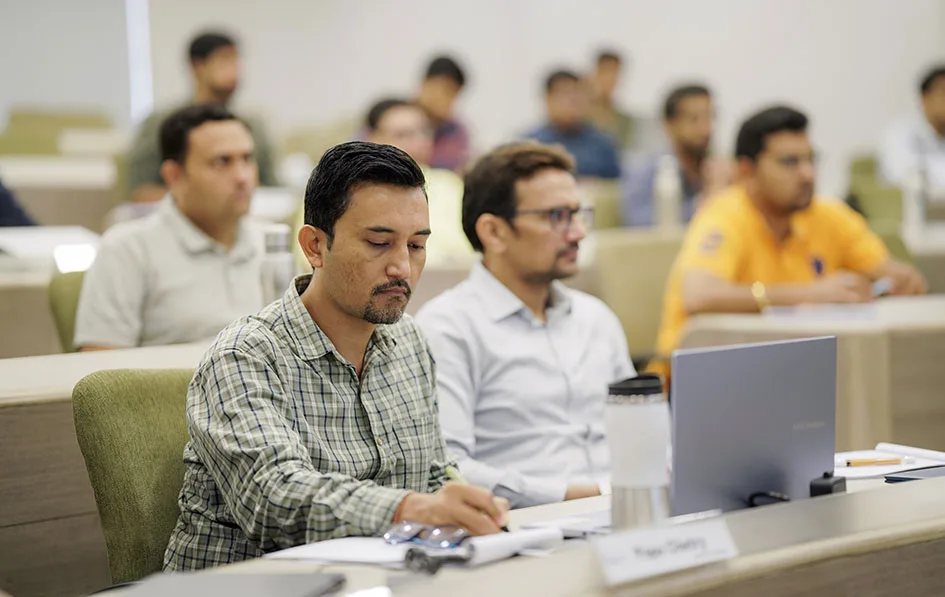 Dr. Ruppal W. Sharma and Bodhisattwa Dasgupta share insights on SPJIMR’s PGPGM application-orientated learning.