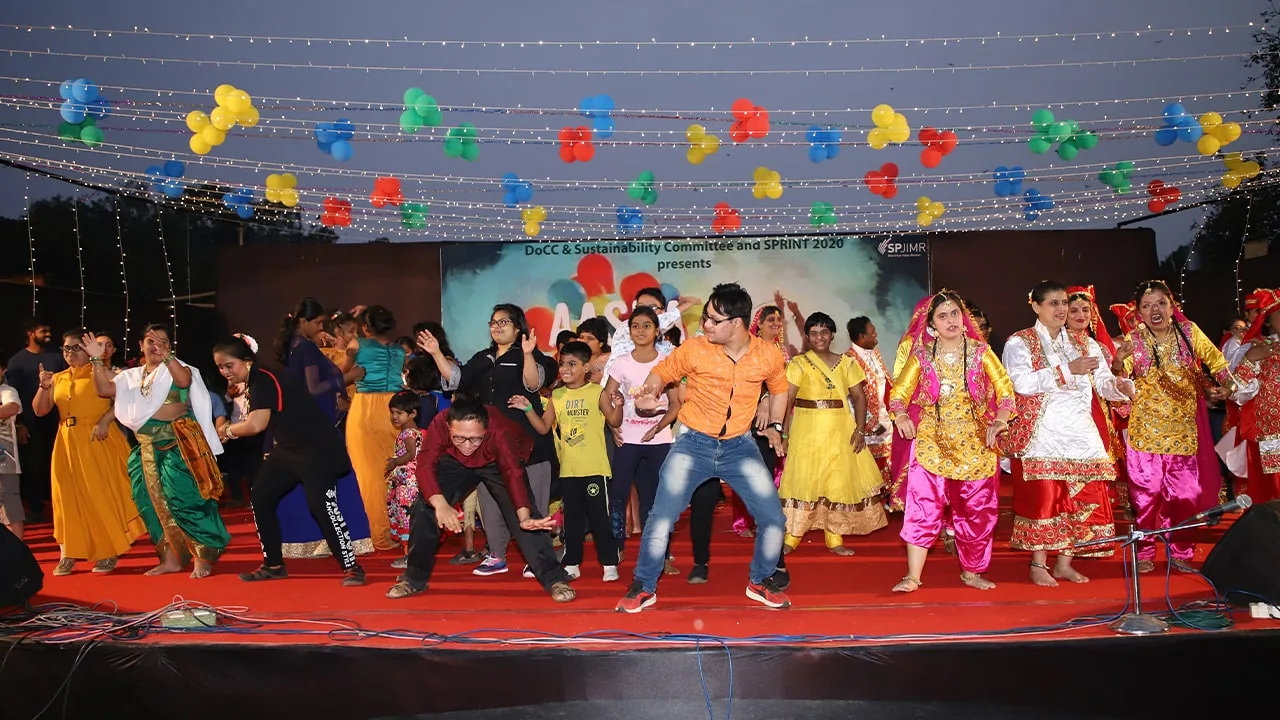 Dancing moments at Aasra