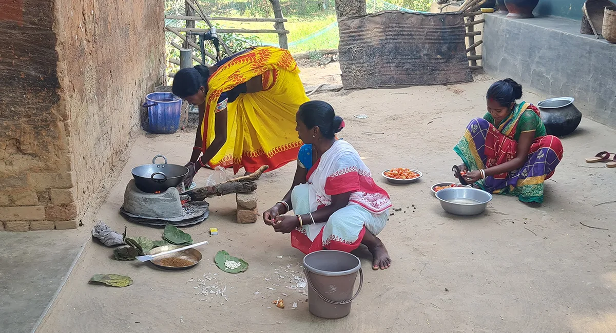 doccddiaries-the-power-of-the-collective-clans-of-snathal-slider-pic-9