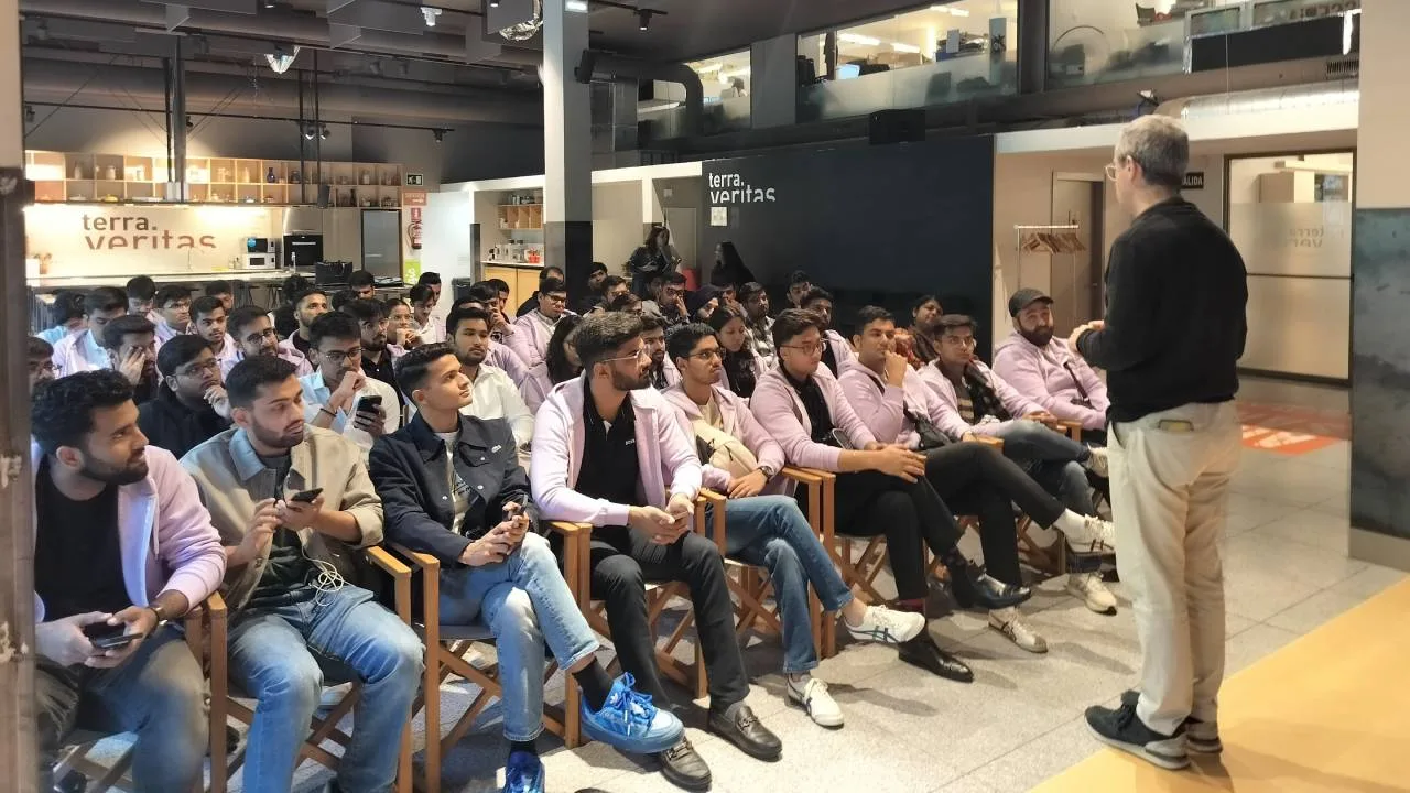 PGPFMB participants attending a lecture by leading international faculty.