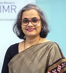 Prof. Sapna Malya, Associate Professor, Finance and Accounting, SPJIMR.