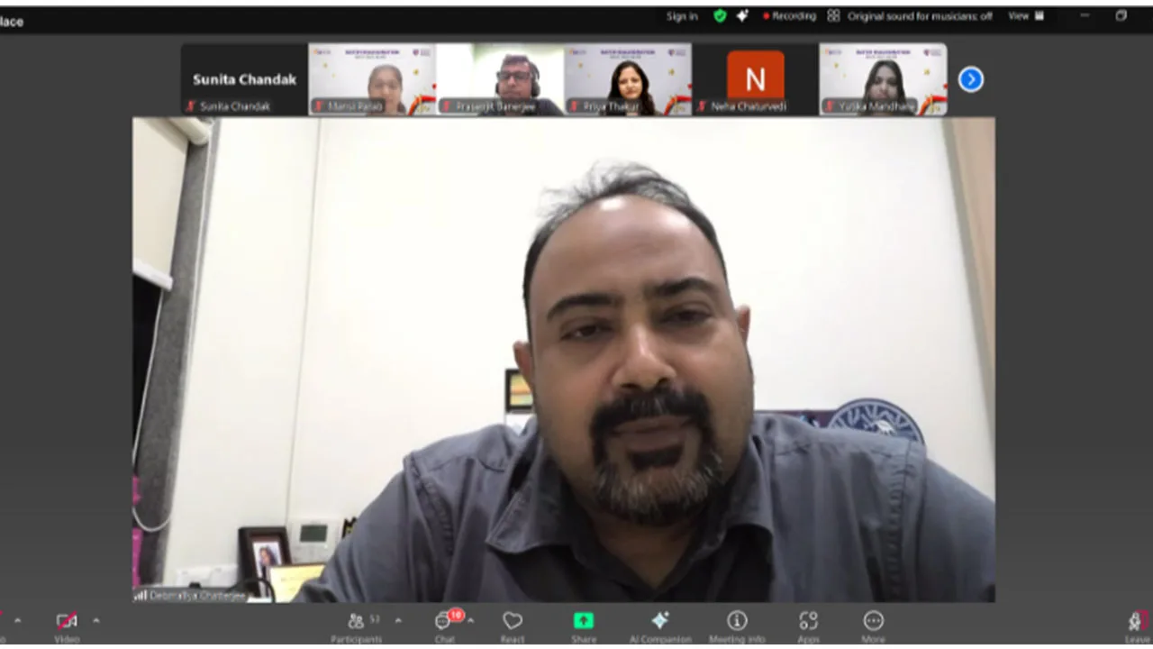 Prof. Debmallya Chatterjee, Chairperson PGDM Online, delivered a powerful message urging learners to lead with self-awareness and strong values.