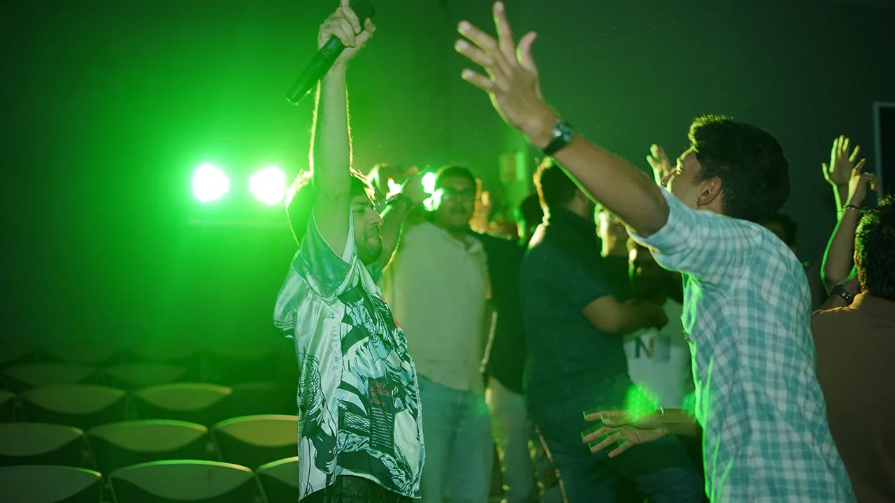 FMB batch 37 students enjoying a musical evening at Dhanda Fest.