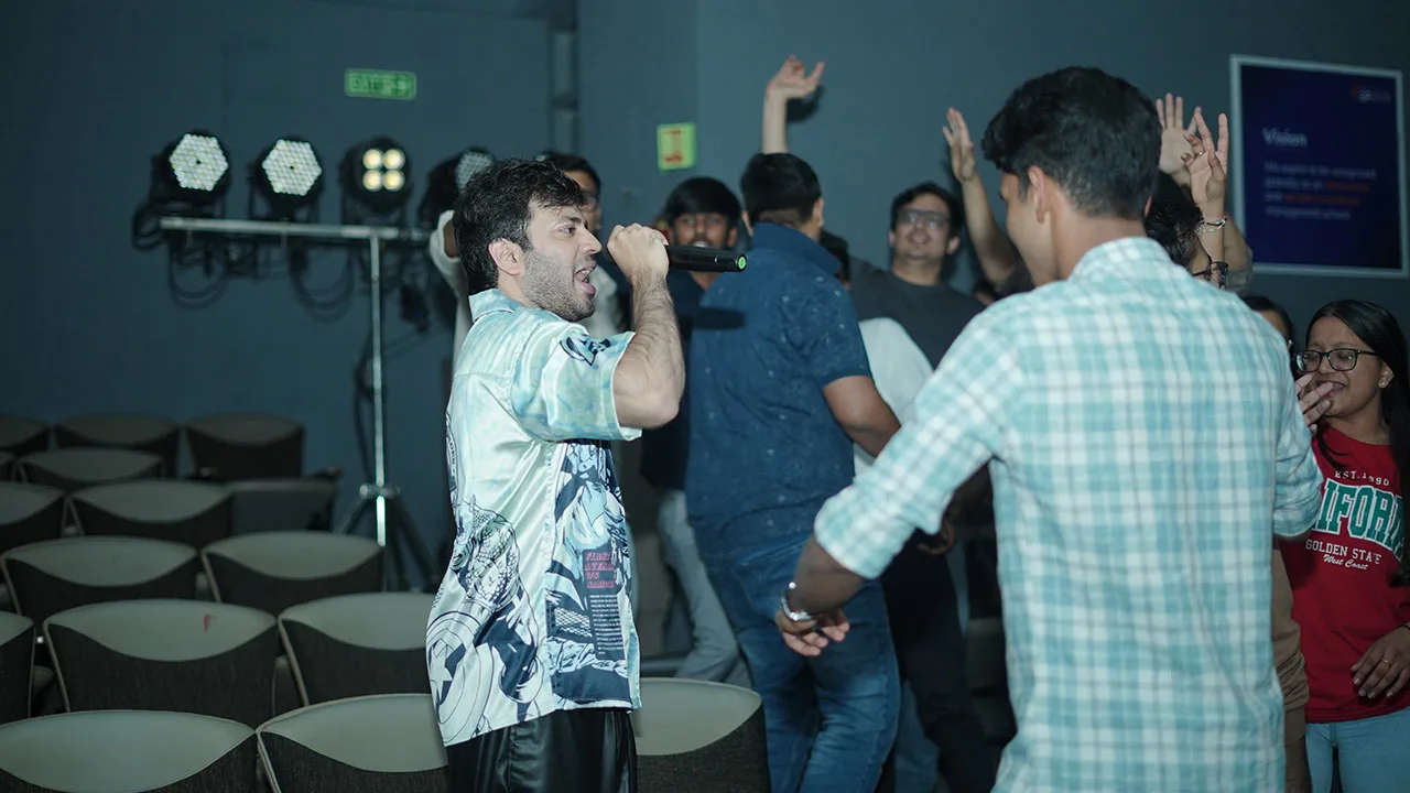 FMB batch 37 participants celebrating Dhanda Fest.