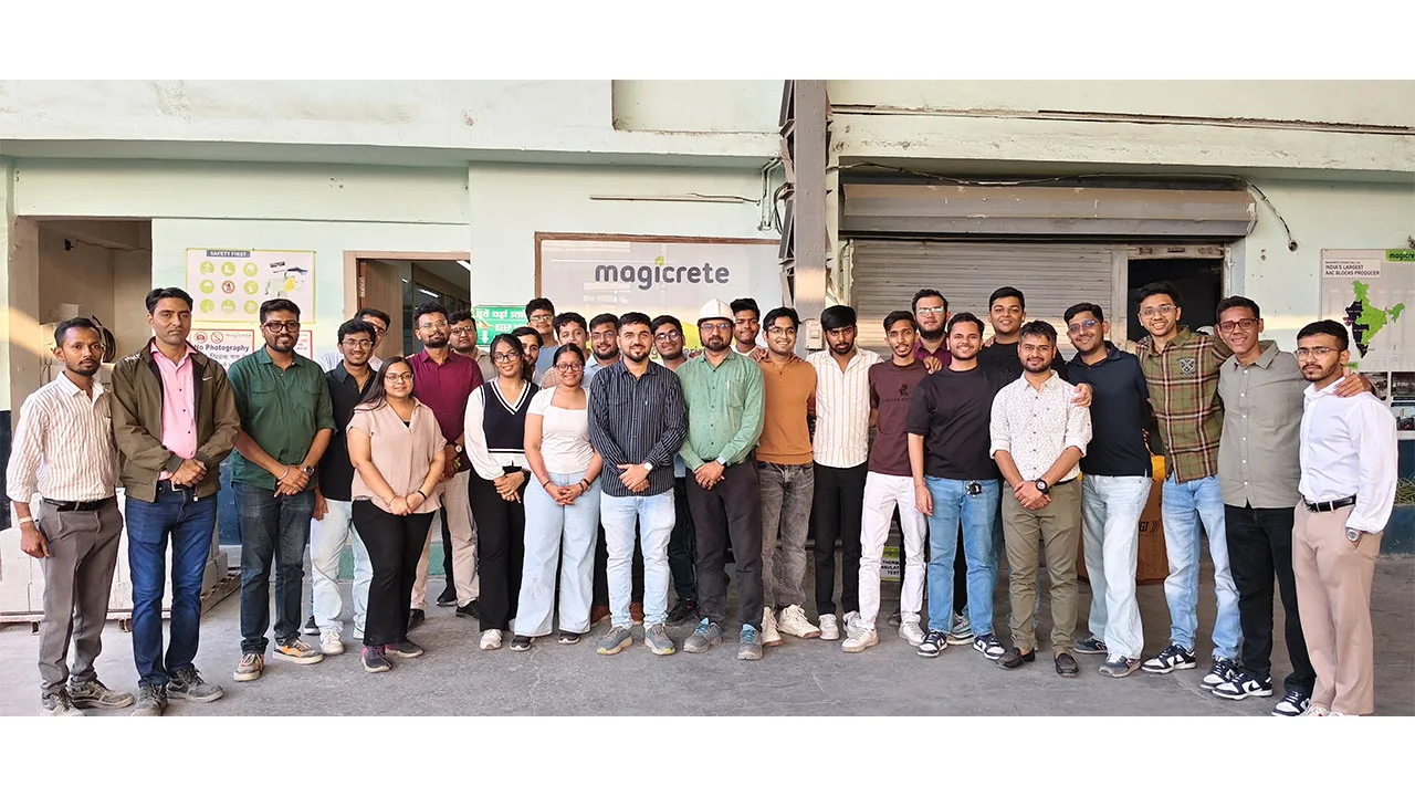 Industry exposure visit to Dodhia Synthetics by FMB batch 37.