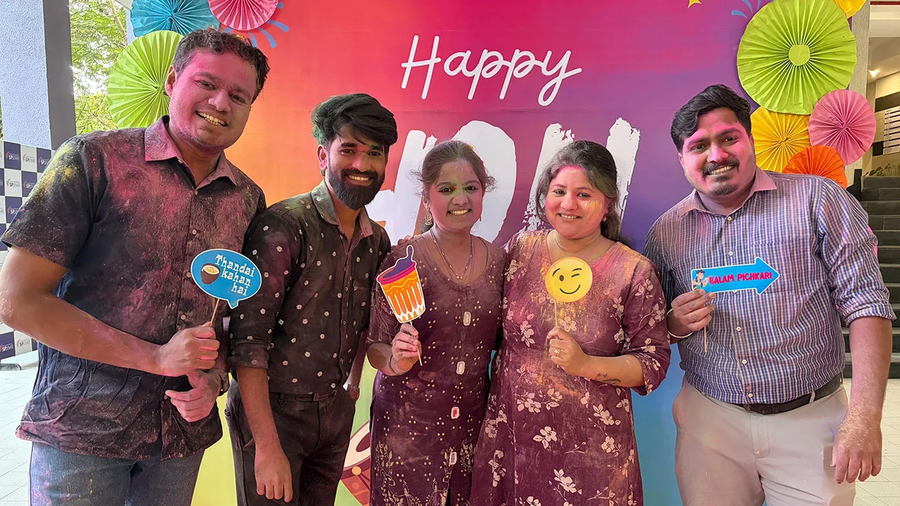 SPJIMR revels in the colours of Holi