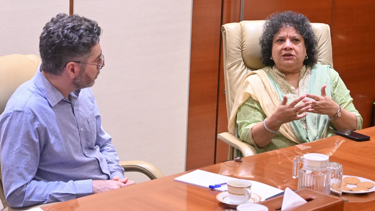 Beyond intelligence: The centrality of AI metacognition