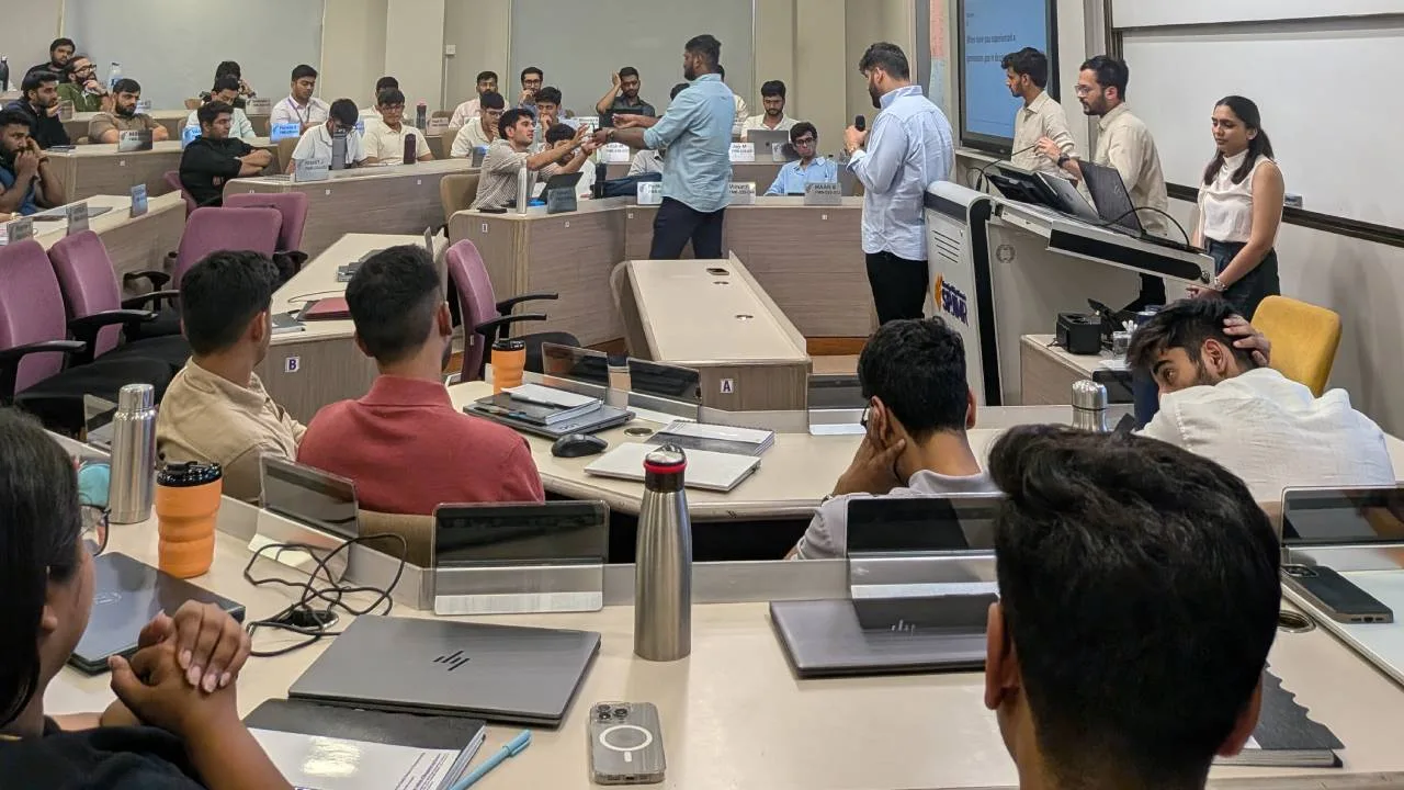 Developing next-gen leadership through peer-to-peer learning