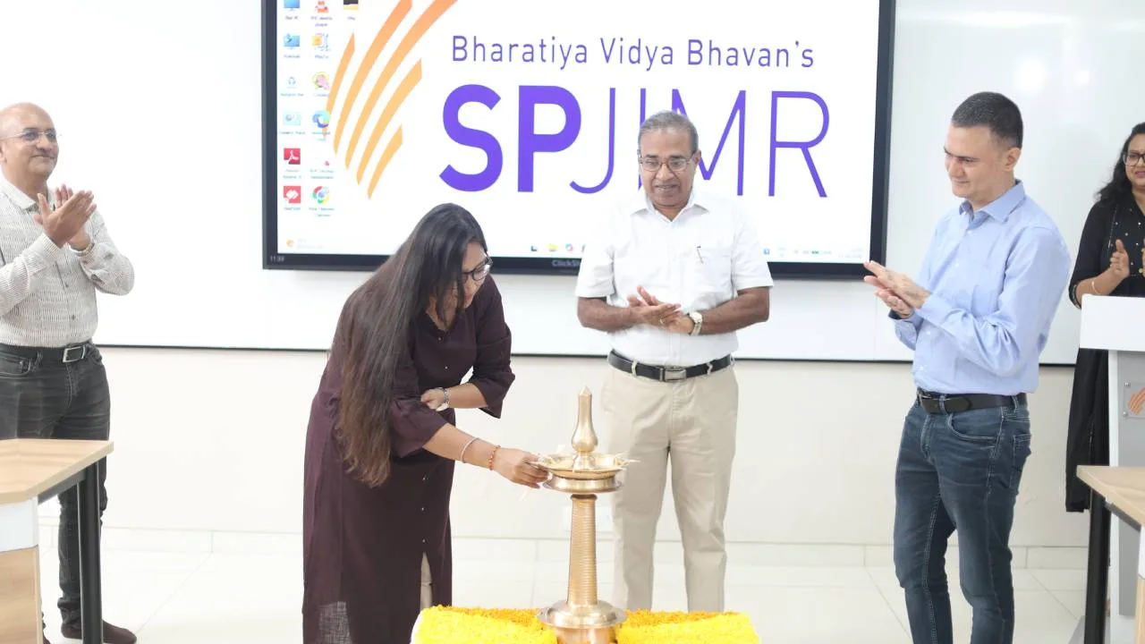 From inquiry to impact: FPM batch 11 begins its research journey at SPJIMR