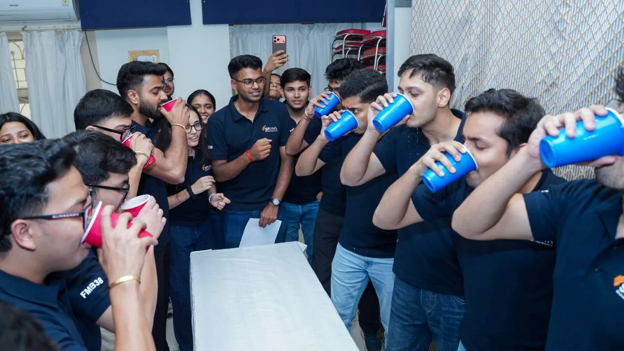 PGPFMB batch 38 shows sheer camaraderie at the Dhanda fest