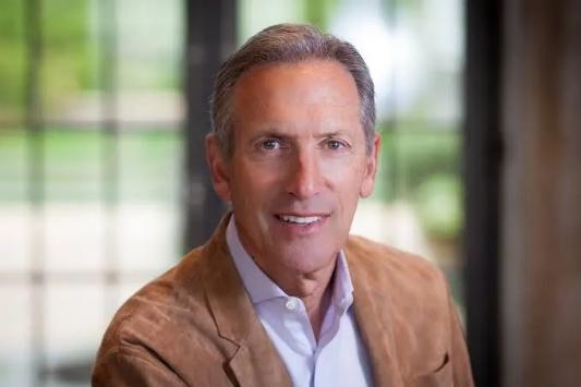Howard Schultz, former CEO of Starbucks, whose early leadership decisions shaped the global coffee brand