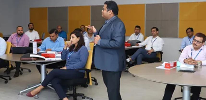 SPJIMR’s approach to Management Development Programmes (MDPs)