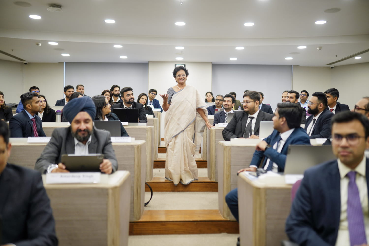 What experienced professionals need from an MBA today